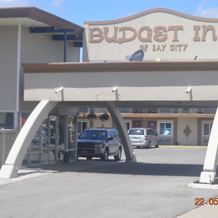 Budget Inn Of 베이 시티 외부 사진