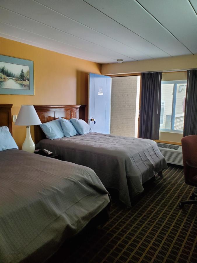 Budget Inn Of 베이 시티 외부 사진